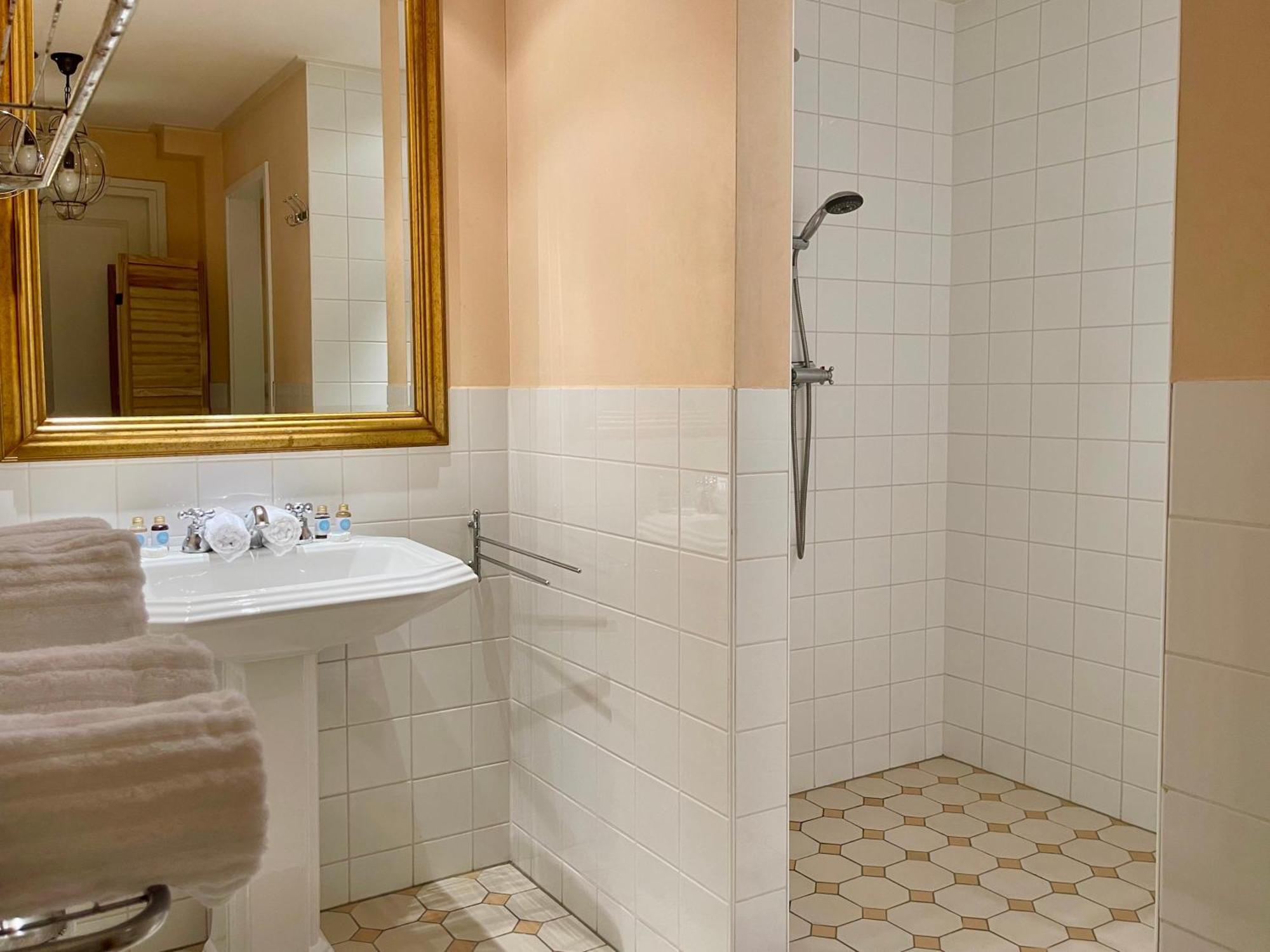 زوتفين B&B Kerkstraatje3 Midden In Historisch Centrum المظهر الخارجي الصورة